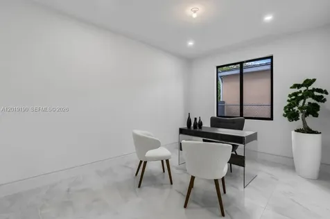 2265 SW 4 Street Miami FL 33135