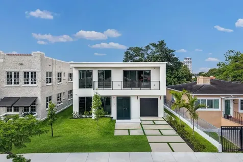 2265 SW 4 Street Miami FL 33135