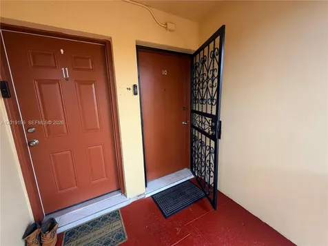47 NW 47th Avenue Miami FL 33126