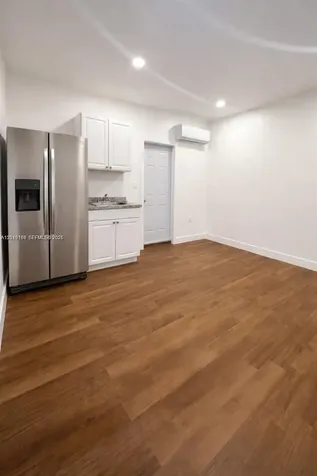 4124 NE 30th Street Homestead FL 33033