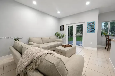 4124 NE 30th Street Homestead FL 33033