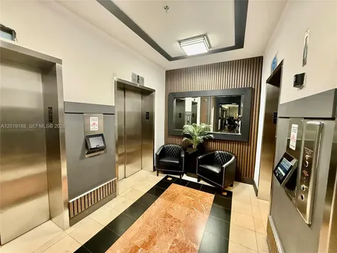 555 NE 15th Street Miami FL 33132