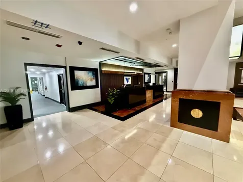 555 NE 15th Street Miami FL 33132