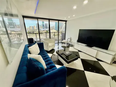 555 NE 15th Street Miami FL 33132