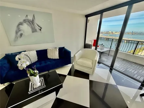 555 NE 15th Street Miami FL 33132