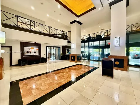 555 NE 15th Street Miami FL 33132