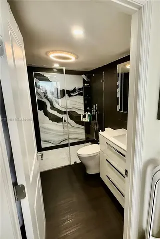 555 NE 15th Street Miami FL 33132