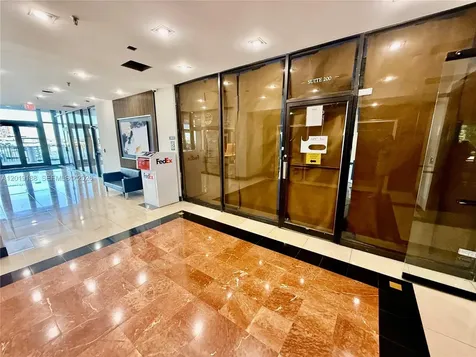 555 NE 15th Street Miami FL 33132