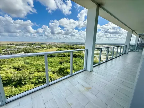 2000 Metropica Way Sunrise FL 33323