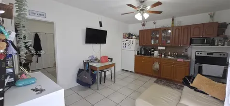 3285 NW 98th Street Miami FL 33147