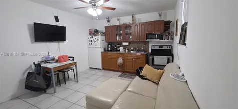 3285 NW 98th Street Miami FL 33147