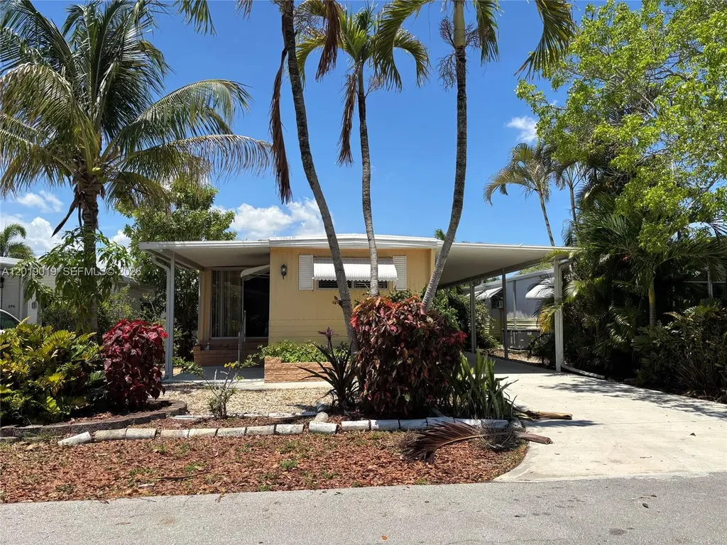 2939 W Marina Drive Dania Beach FL 33312