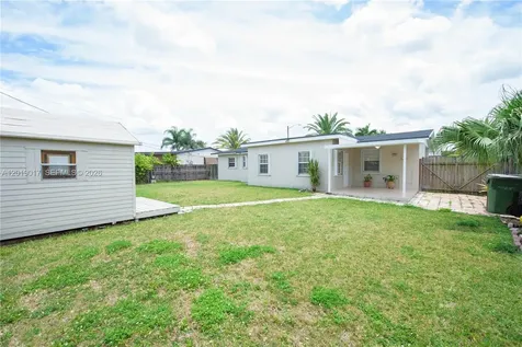 731 NW 17th Street Homestead FL 33030