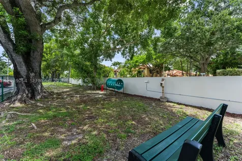 7947 SW 104th Street Miami FL 33156