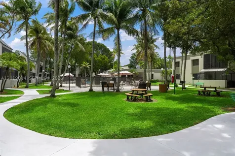 7947 SW 104th Street Miami FL 33156