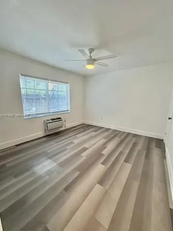 7445 Harding Avenue Miami Beach FL 33141