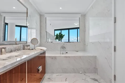 15701 Collins Avenue Sunny Isles Beach FL 33160