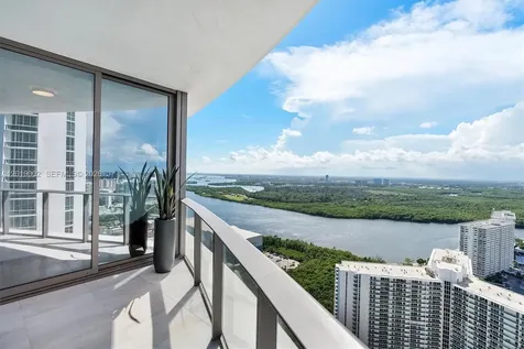 15701 Collins Avenue Sunny Isles Beach FL 33160