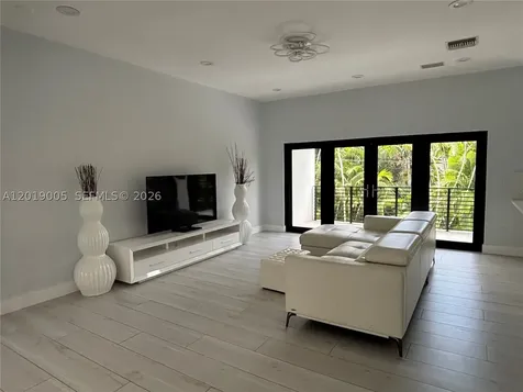 6220 SW 144th Street Coral Gables FL 33158