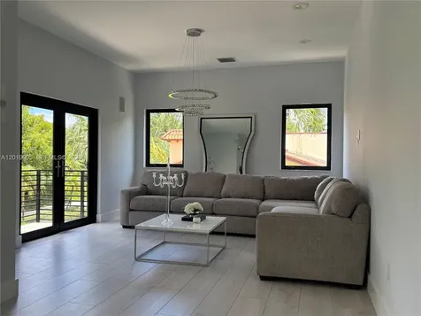 6220 SW 144th Street Coral Gables FL 33158