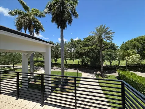6220 SW 144th Street Coral Gables FL 33158