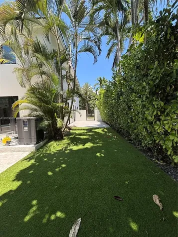 6220 SW 144th Street Coral Gables FL 33158