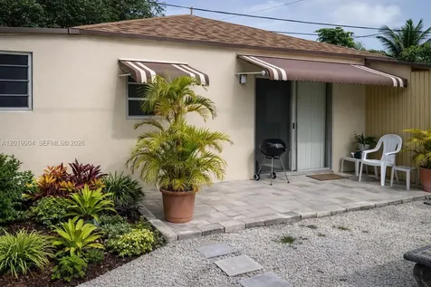 2619 Arthur Street Hollywood FL 33020