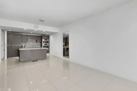 7661 NW 107th Avenue Doral FL 33178