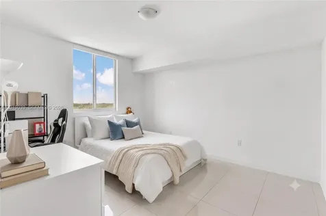 7661 NW 107th Avenue Doral FL 33178