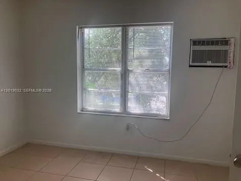 3698 William Avenue Miami FL 33133