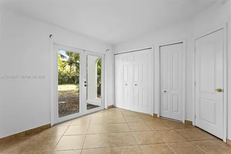 7975 Sunset Drive Miami FL 33143
