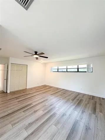240 NW 36th Street Oakland Park FL 33309
