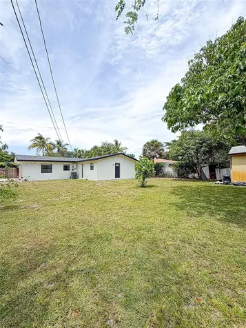 240 NW 36th Street Oakland Park FL 33309