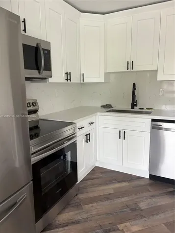 1405 SW 122nd Avenue Miami FL 33184