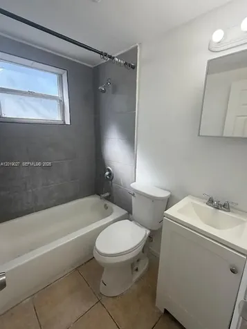 3698 William Avenue Miami FL 33133