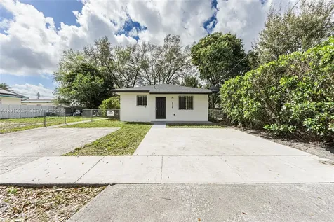 2316-2318 NW 98th Street Miami FL 33147