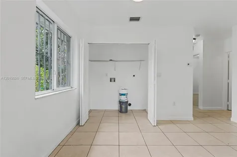 2316-2318 NW 98th Street Miami FL 33147