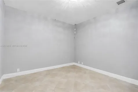 18201 SW 70th Place Southwest Ranches FL 33331