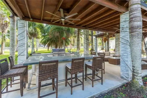 18201 SW 70th Place Southwest Ranches FL 33331