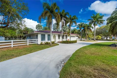 18201 SW 70th Place Southwest Ranches FL 33331