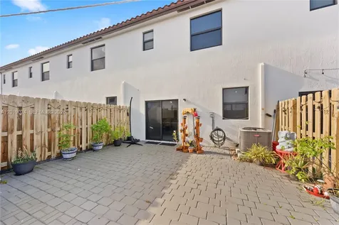11871 SW 247th Terrace Homestead FL 33032