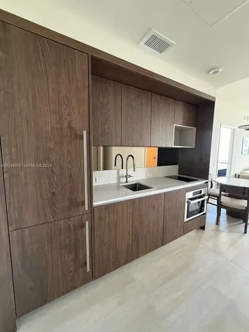 1611 SW 2nd Avenue Miami FL 33129
