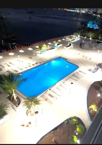 1000 West Avenue Miami Beach FL 33139