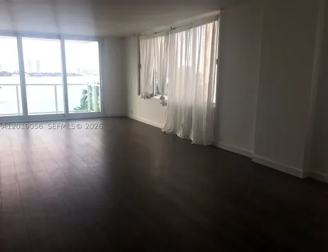 1000 West Avenue Miami Beach FL 33139