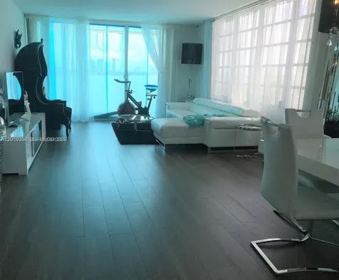 1000 West Avenue Miami Beach FL 33139
