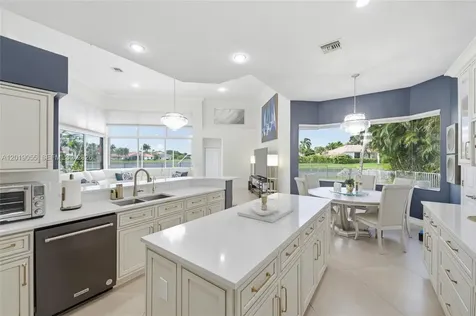 2926 Medinah Weston FL 33332