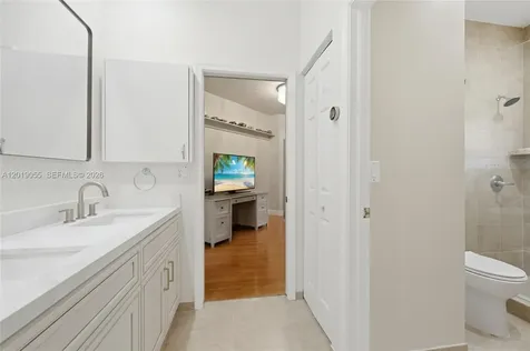 2926 Medinah Weston FL 33332