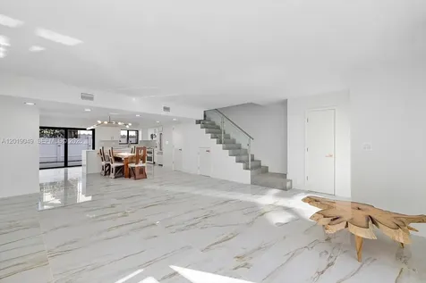 16449 NE 26th Avenue North Miami Beach FL 33160