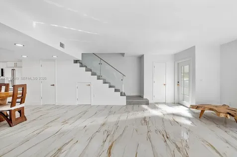 16449 NE 26th Avenue North Miami Beach FL 33160