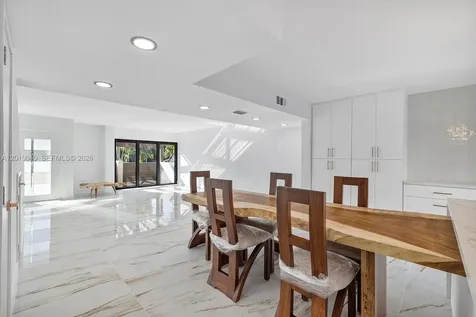 16449 NE 26th Avenue North Miami Beach FL 33160